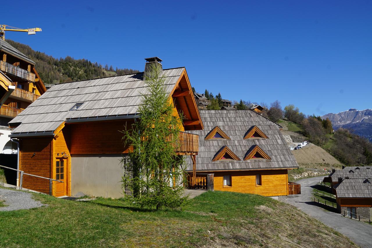 Hameau Pra Roustan By Godille